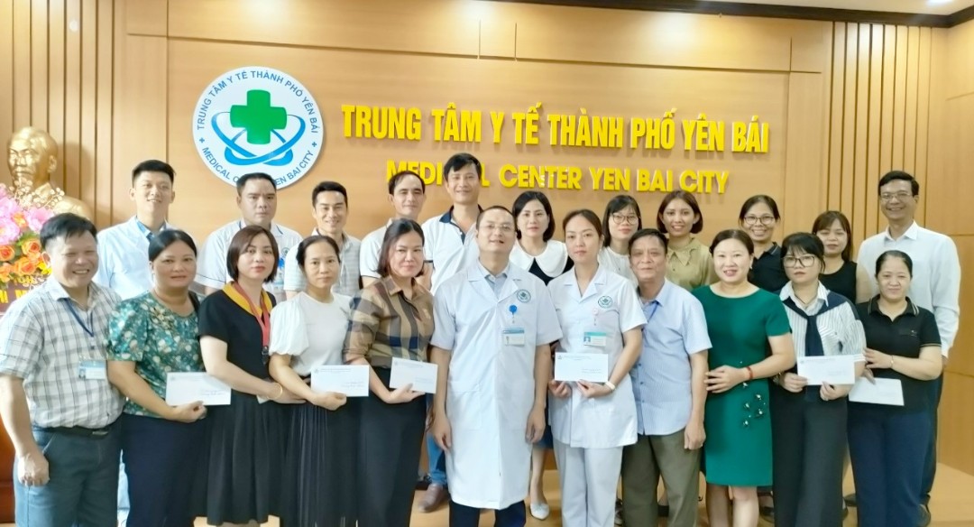 Hình ảnh tin tức Gặp mặt các đồng chí là con gia đình liệt sĩ, thương binh, bệnh binh nhân dịp kỷ niệm 76 năm Ngày Thương binh – Liệt sĩ