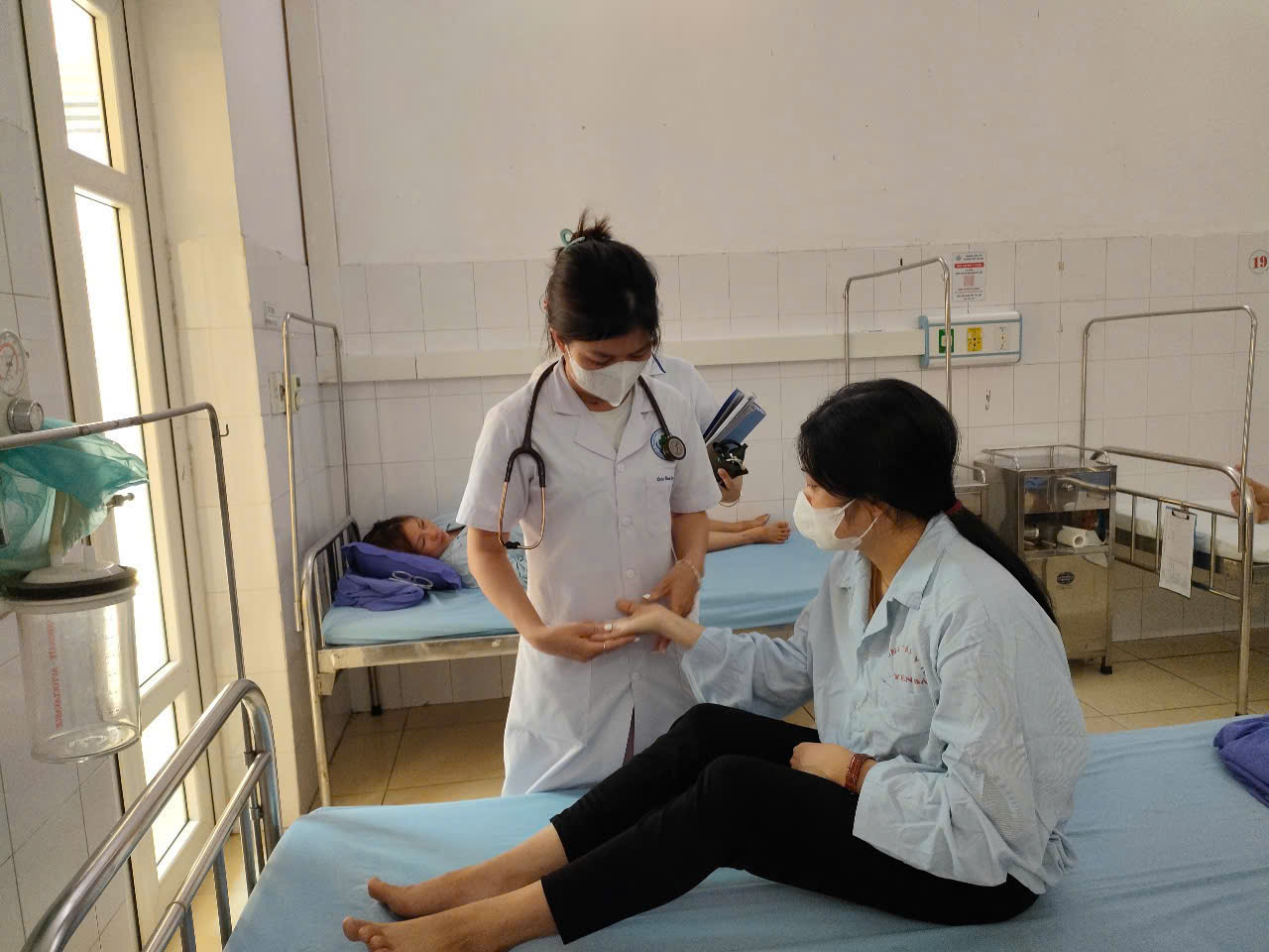 Hình ảnh tin tức CHĂM SÓC SỨC KHỎE NGƯỜI CAO TUỔI – CHỦ ĐỘNG PHÒNG BỆNH, NGĂN NGỪA BIẾN CHỨNG 