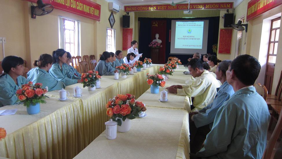 Hình ảnh tin tức Trung tâm Y tế thành phố Yên Bái tổ chức họp Hội đồng người bệnh cấp bệnh viện năm 2020