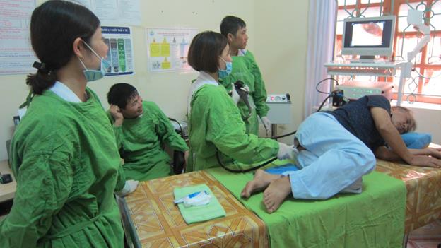Hình ảnh tin tức Trung tâm Y tế thành phố Yên Bái triển khai kỹ thuật nội soi đại tràng