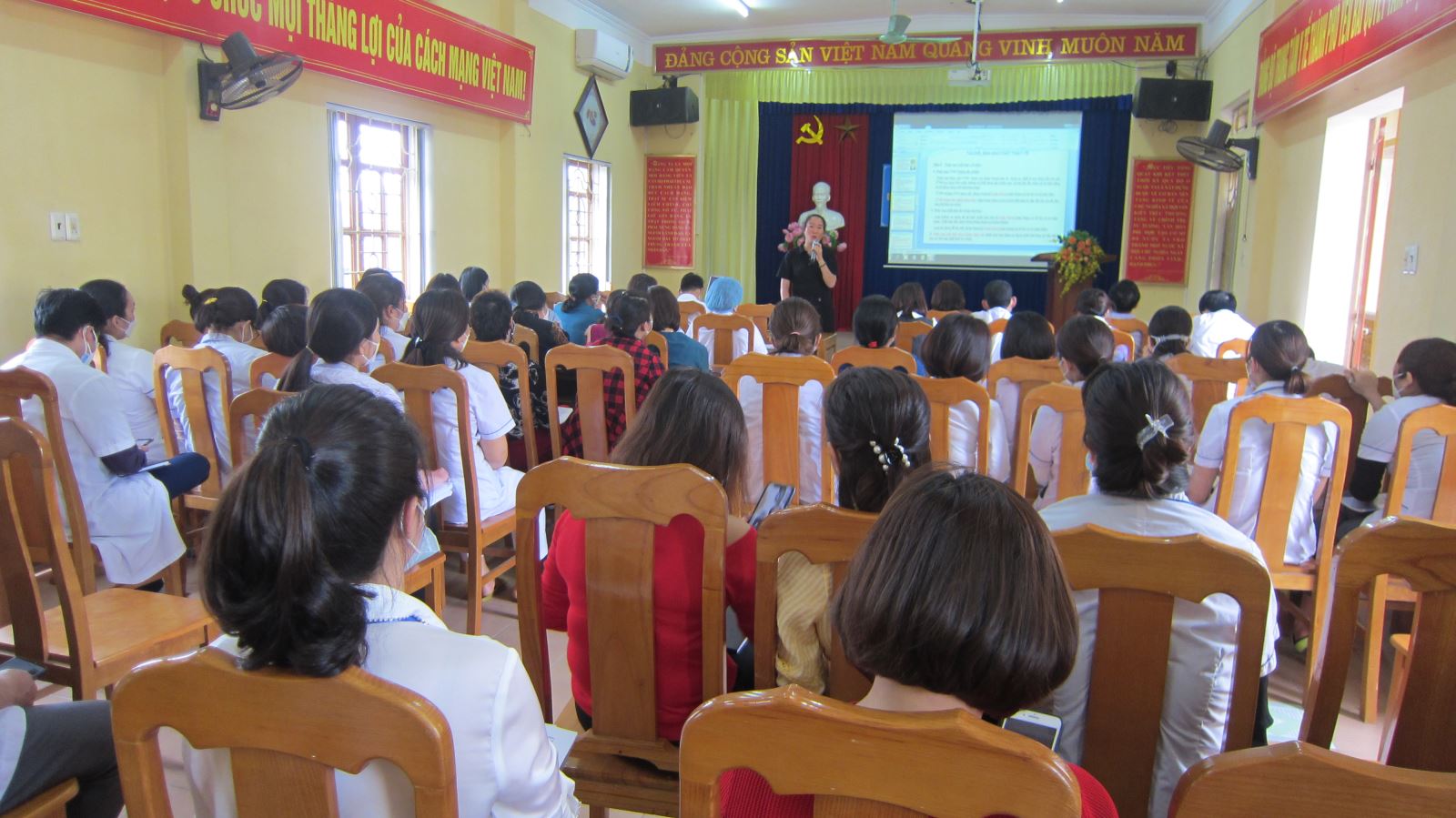 Hình ảnh tin tức Tập huấn triển khai Thông tư số 20/2021/TT-BYT Thông tư 31/2021/TT- BYT của Bộ Y tế