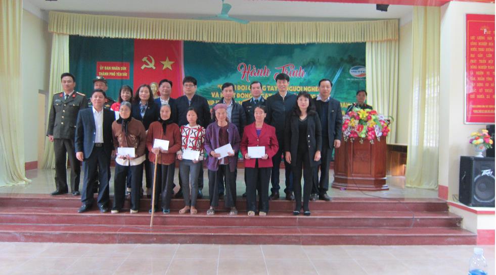 Hình ảnh tin tức Hành trình chung tay vì người nghèo tại xã Âu Lâu